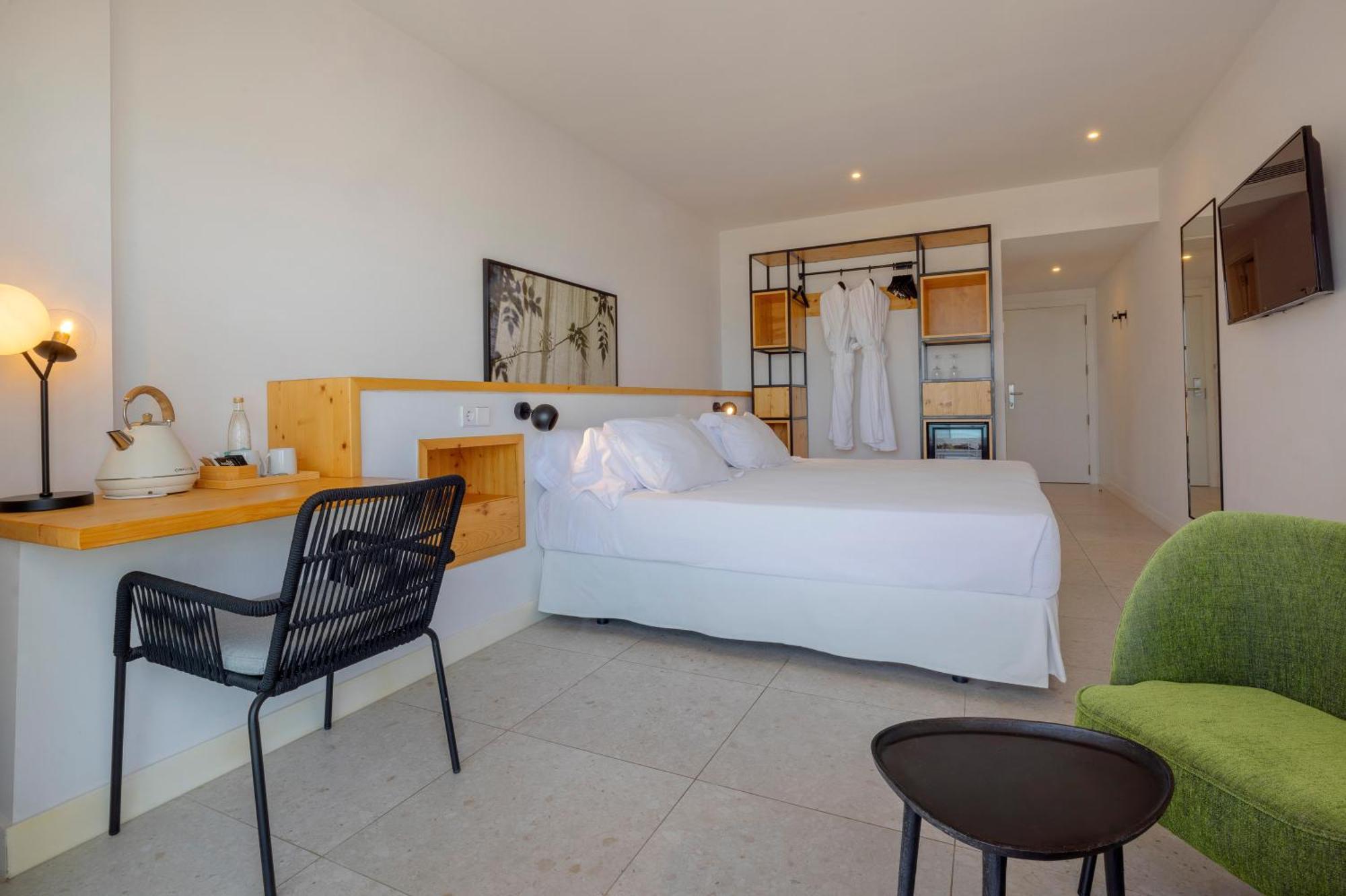 فندق هوتل أيرون بارك بلايا ذي بالما المظهر الخارجي الصورة A room at the hotel