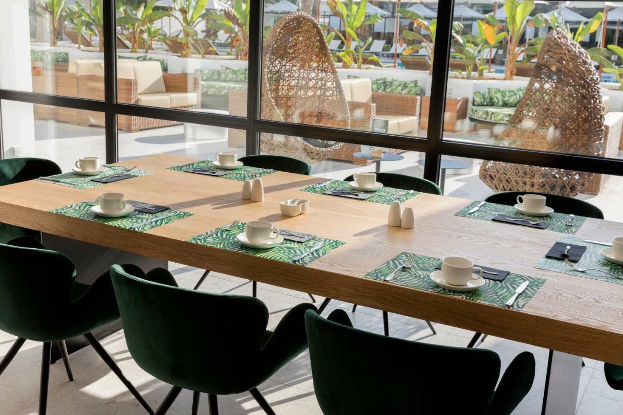 فندق هوتل أيرون بارك بلايا ذي بالما المظهر الخارجي الصورة Restaurant